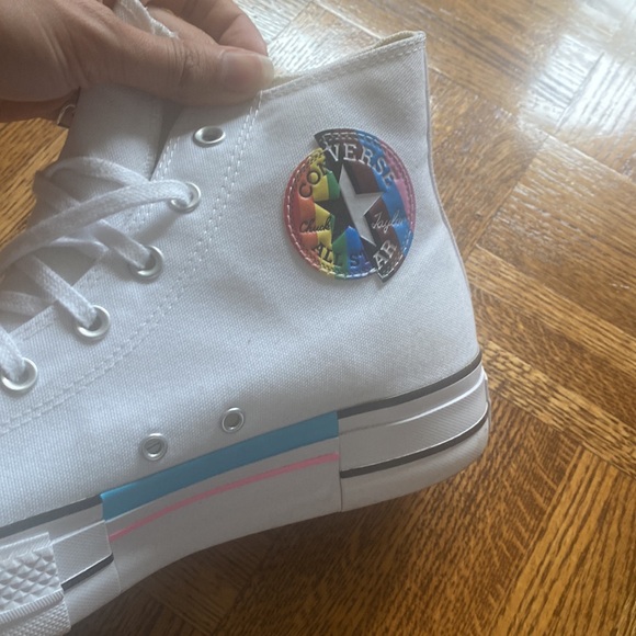 pride platform converse - Picture 2 of 5